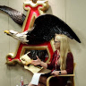 Meet your Posher, Stefanie